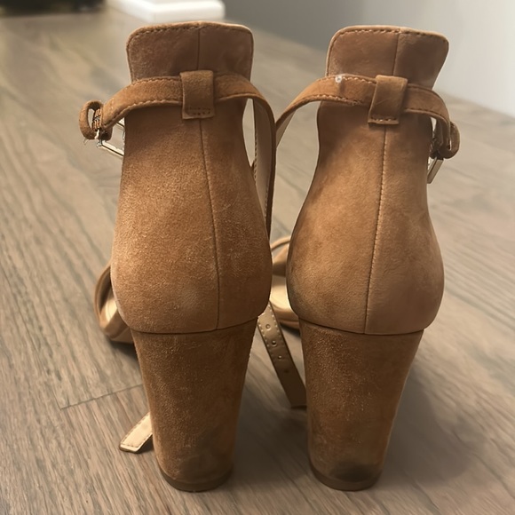 Vince Camuto Sandals - Picture 2 of 3